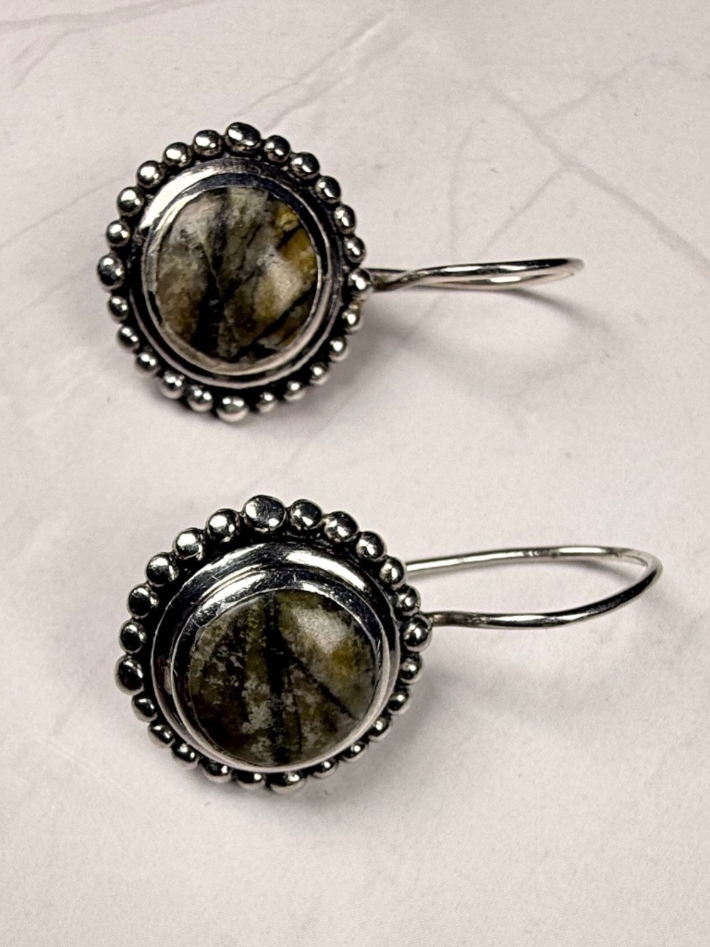 Vintage Sterling Silver Earrings - Picture 7 of 8